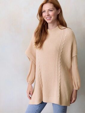 NWOT LC Lauren Conrad Cream Cable-Knit Crew Sweater Poncho